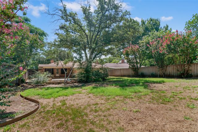 819 Aileen Street, Denton, TX 76201