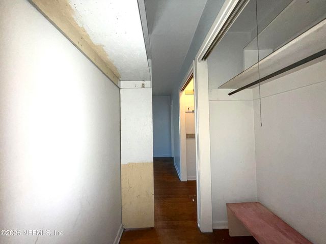 976 TOWNSEND Boulevard, Jacksonville, FL 32211