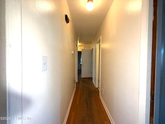 976 TOWNSEND Boulevard, Jacksonville, FL 32211