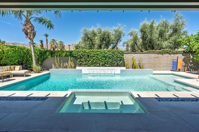 77 Colgate Drive, Rancho Mirage, CA 92270