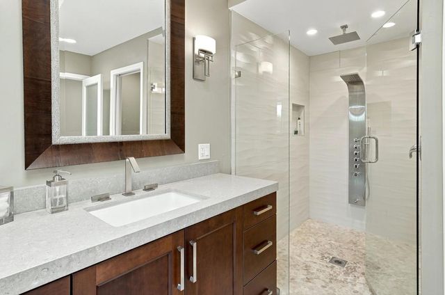 77 Colgate Drive, Rancho Mirage, CA 92270