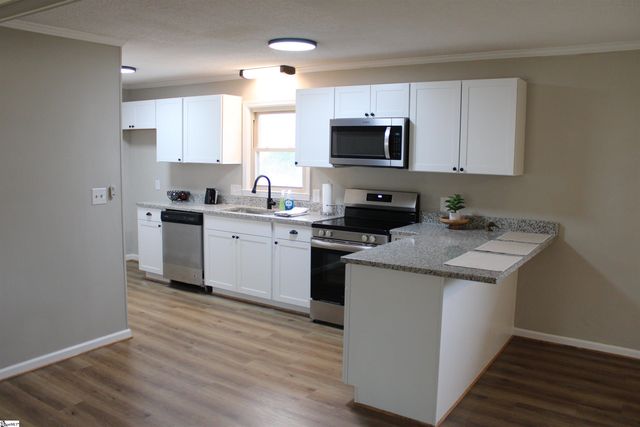 620 Fairmont Road, Anderson, SC 29621