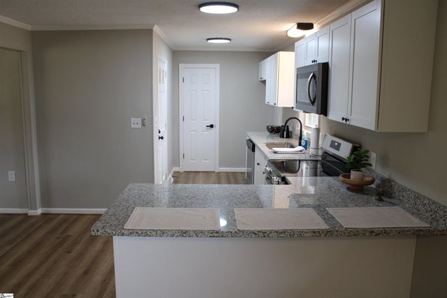 620 Fairmont Road, Anderson, SC 29621