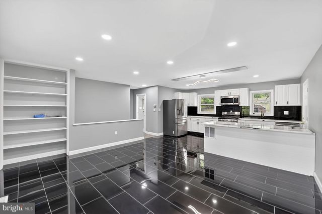 3604 HALLOWAY N, Upper Marlboro, MD 20772