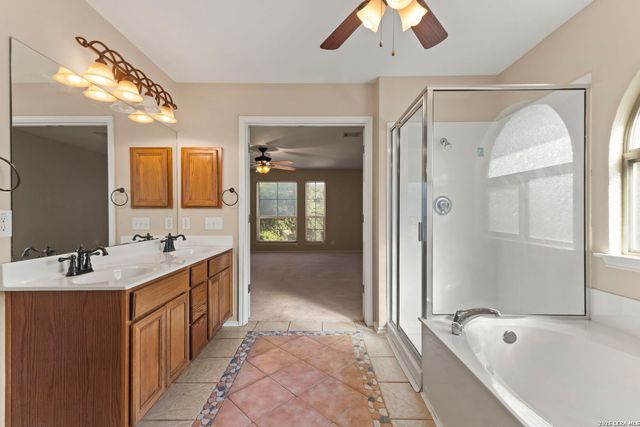 8012 Eagle Peak, Helotes, TX 78023