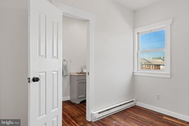 335 W 6TH ST, Mount Carmel, PA 17851