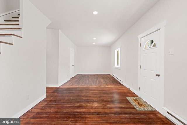 335 W 6TH ST, Mount Carmel, PA 17851