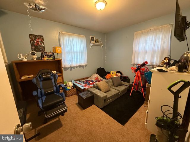 305 W SUMMIT ST, Vineland, NJ 08360