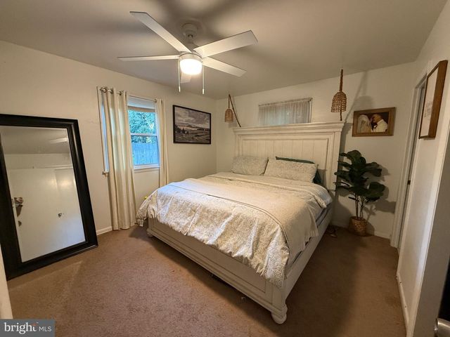 305 W SUMMIT ST, Vineland, NJ 08360