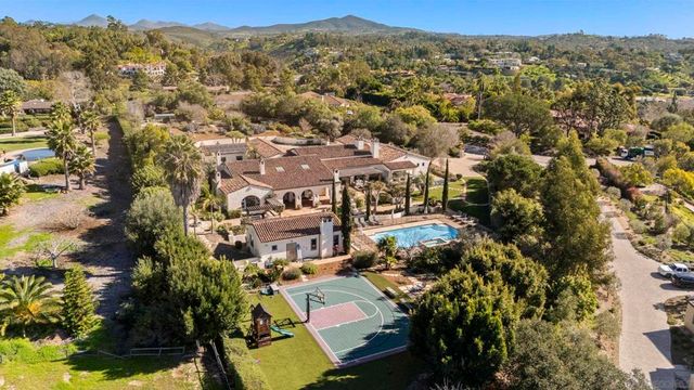 16636 El Zorro Vista, Rancho Santa Fe, CA 92067