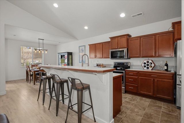 7720 N Austin Rd, Spokane, WA 99208