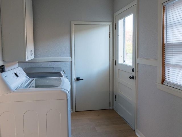 1708 S Fabrique, Wichita, KS 67218