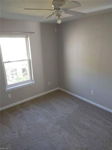 1336 Little Bay Ave Apt 4, Norfolk, VA 23503