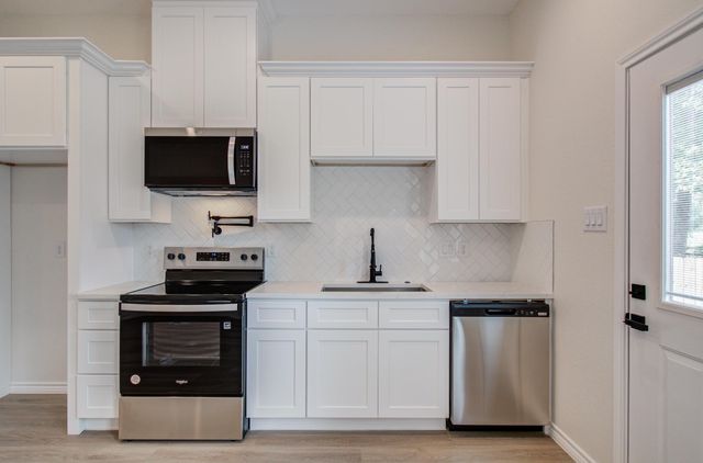 15309 Coaltown Road, Willis, TX 77378