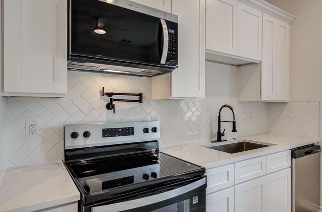 15309 Coaltown Road, Willis, TX 77378