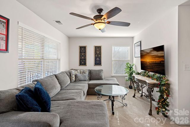 1203 Guadalupe Lane, Charlotte, NC 28214