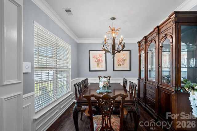 1203 Guadalupe Lane, Charlotte, NC 28214