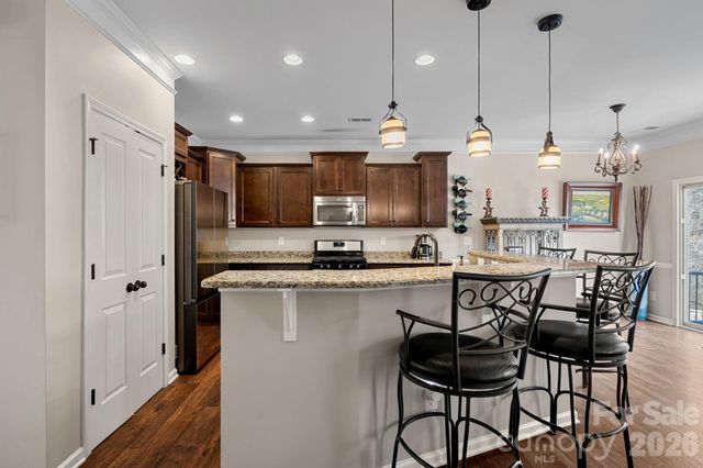 1203 Guadalupe Lane, Charlotte, NC 28214