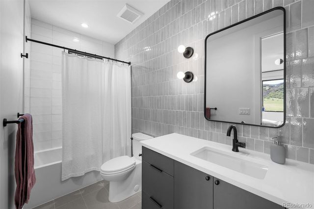 5815 Peppy San Circle, Sedalia, CO 80135