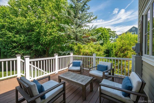 78 Shore Drive, Larchmont, NY 10538