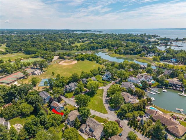 78 Shore Drive, Larchmont, NY 10538