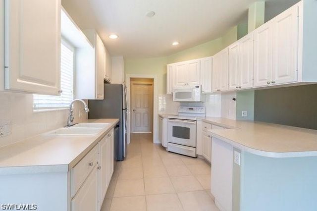 7170 Marconi CT, Naples, FL 34114
