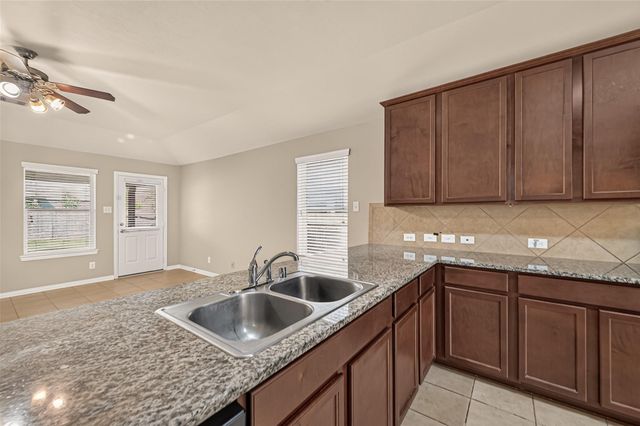 2335 Snowy Egret Drive, Katy, TX 77494