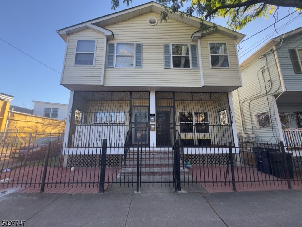 286 Bergen St, Newark City, NJ 07103