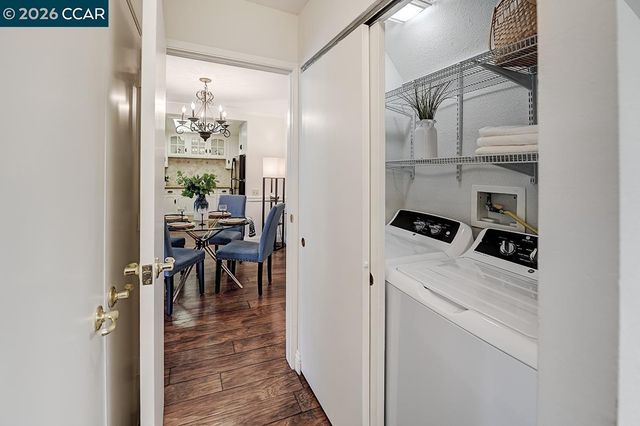 2216 Tice Creek Dr 2, Walnut Creek, CA 94595
