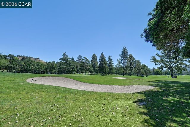 2216 Tice Creek Dr 2, Walnut Creek, CA 94595