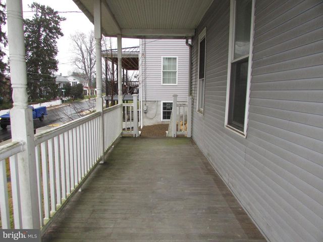 910 MAIN ST, Delta, PA 17314