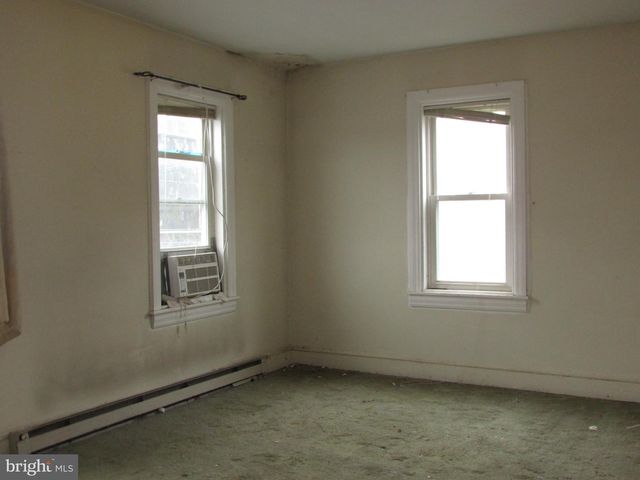 910 MAIN ST, Delta, PA 17314