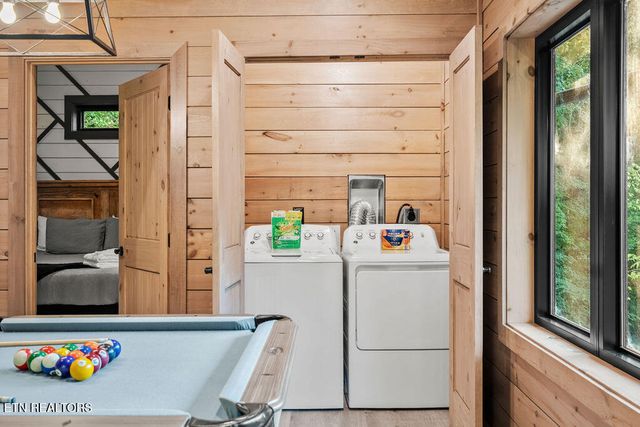 1619 Mitchell Farm Rd, Sevierville, TN 37876