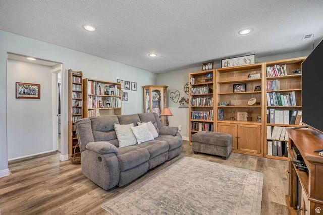 9639 S SKYE PARK RD, South Jordan, UT 84009