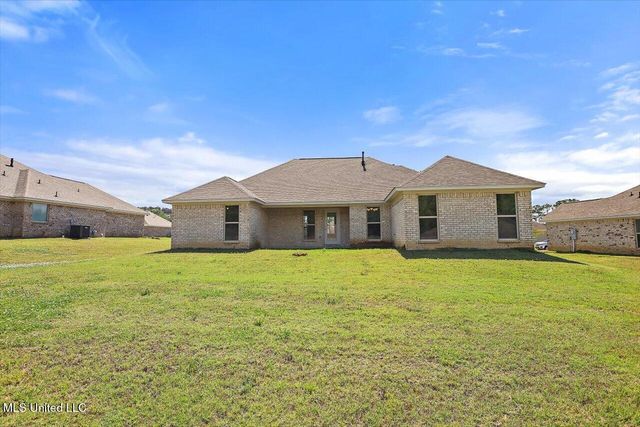 114 Bailey Cove, Canton, MS 39046