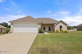 114 Bailey Cove, Canton, MS 39046