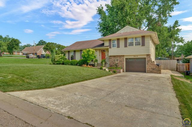 3619 SW 33rd ST, Topeka, KS 66614