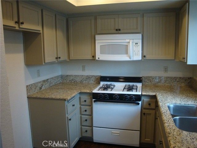 8210 rancheria dr 8, Rancho Cucamonga, CA 91730