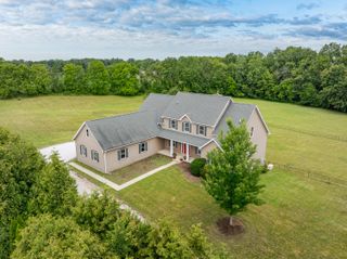 1020 N 400 E, Chesterton, IN 46304