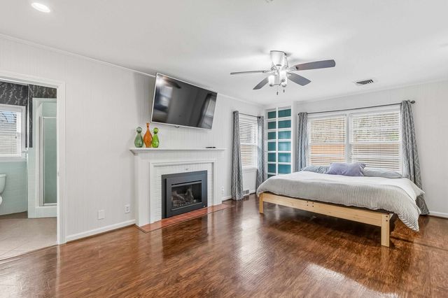 21 E Huntington St, Eastborough, KS 67206