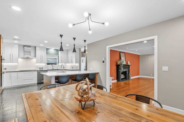 21 E Huntington St, Eastborough, KS 67206