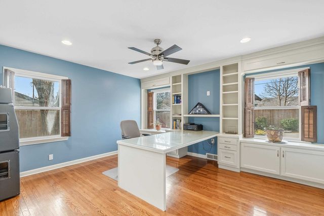 21 E Huntington St, Eastborough, KS 67206