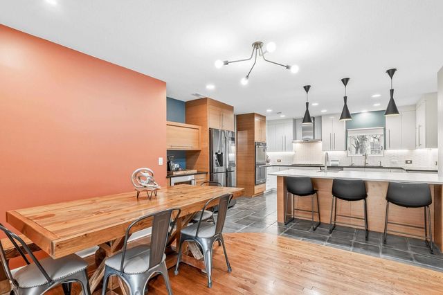 21 E Huntington St, Eastborough, KS 67206