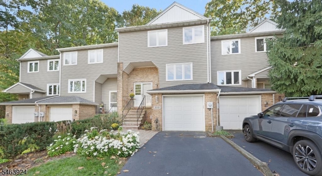 106 Stockton Ct, Parsippany-troy Hills Twp., NJ 07950 — photo 2