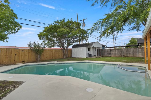 4019 Topaz Drive, Mesquite, TX 75150