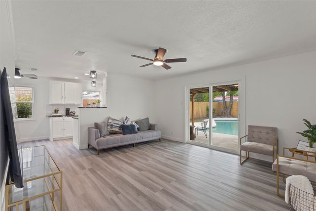 4019 Topaz Drive, Mesquite, TX 75150