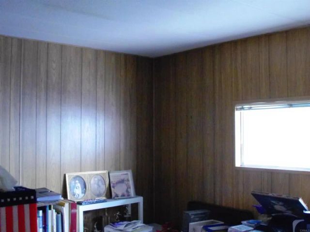 2300 E Valley 2, Escondido, CA 92027