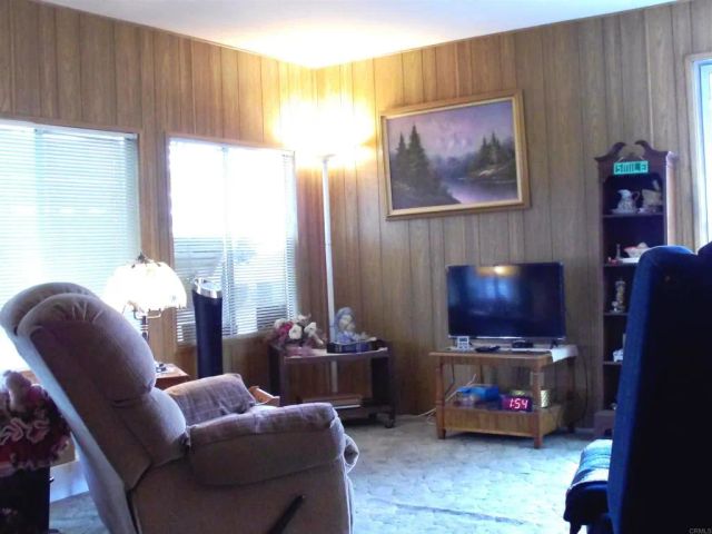 2300 E Valley 2, Escondido, CA 92027