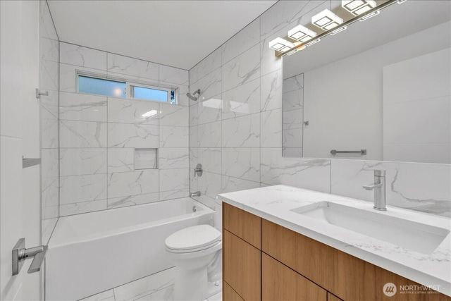 30230 23rd Avenue SW, Federal Way, WA 98023