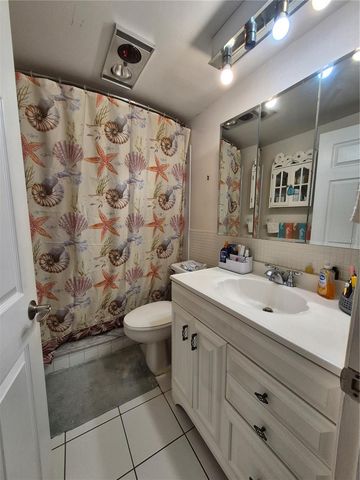 6000 20TH STREET N 116, St Petersburg, FL 33714